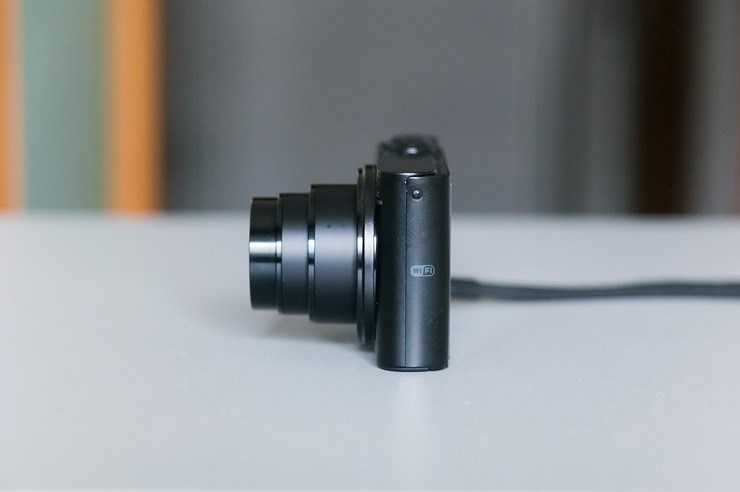 Sony WX300 (4).jpg